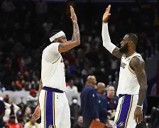 加时末段NBA常规赛焦点战，曼城遗憾出局，话题不断，赛程密集仍需轮换的简单介绍