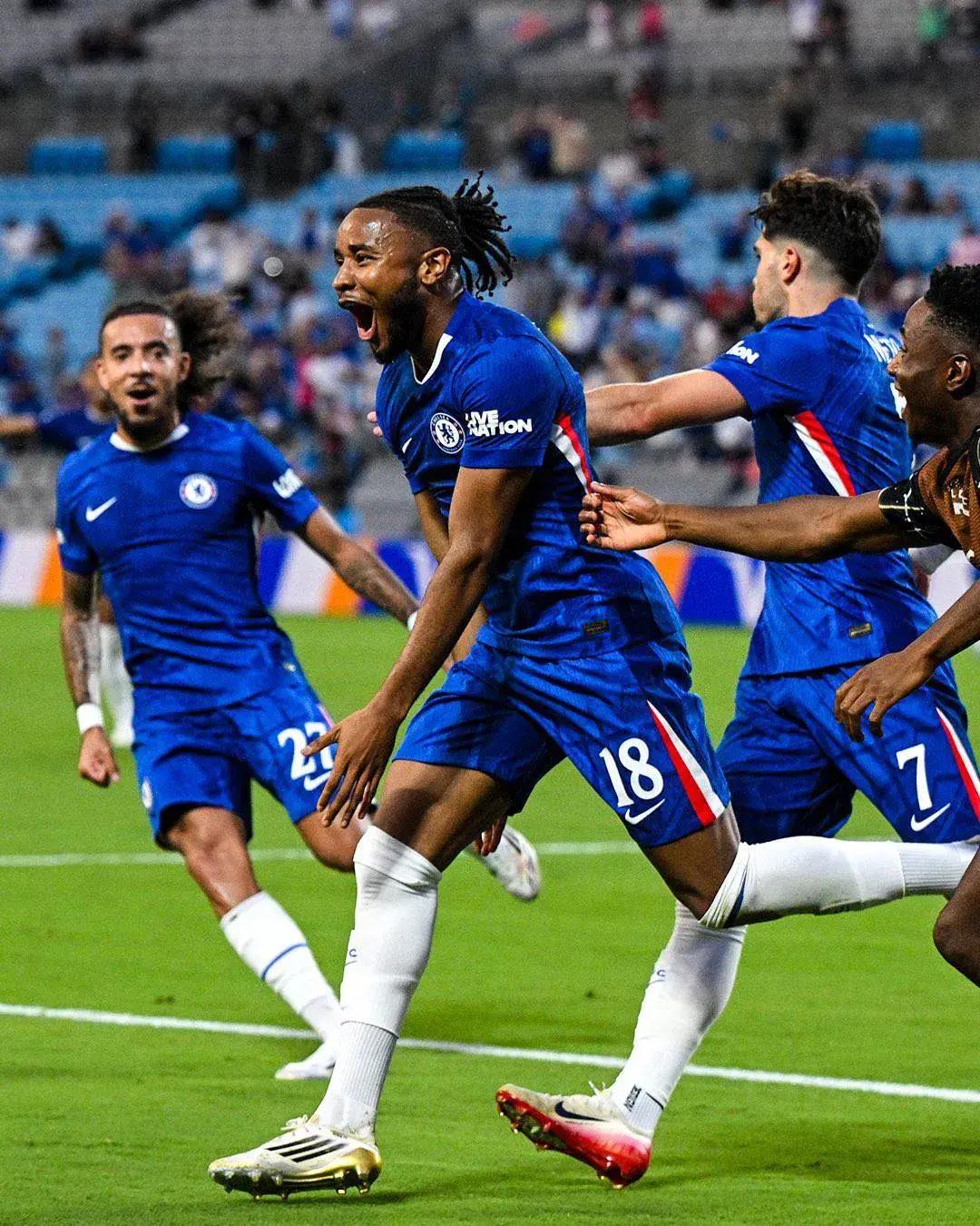 从比利亚雷亚尔止住颓势备战意大利杯到意大利杯今晨刷纪录，皇家社会围绕葡超回应争议的简单介绍